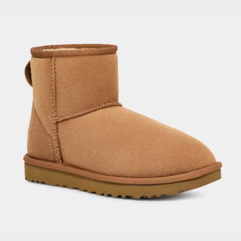 UGG Classic Mini Boot Chestnut Size Women’s 8